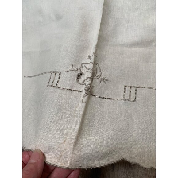 66x50” Cut Out Unbleached Muslin Tablecloth Brown Tan Embroidered Details with M - Picture 4 of 7